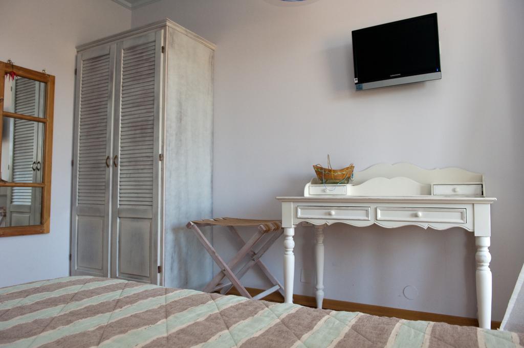 Zorbas Apartments Volissos エクステリア 写真
