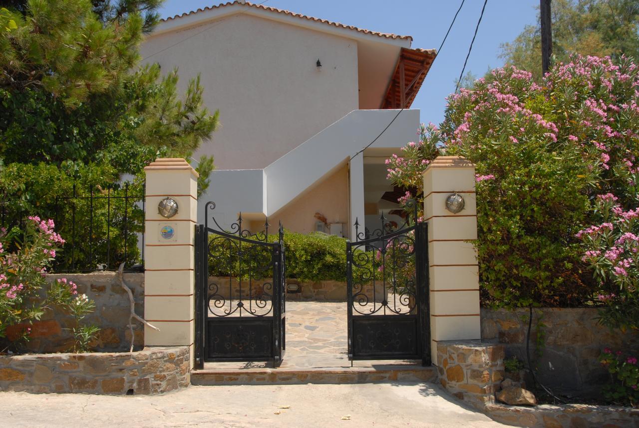 Zorbas Apartments Volissos エクステリア 写真